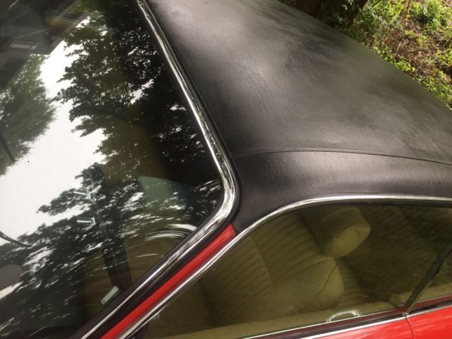 1975 Carmine Red Jaguar XJ6 Coupe