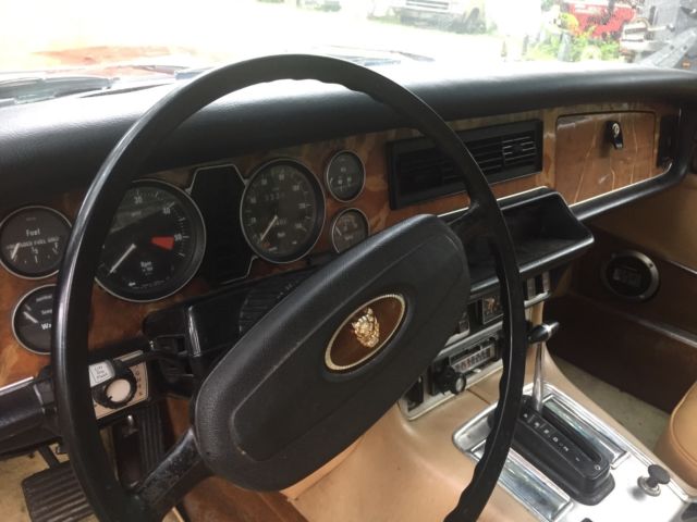 1975 Carmine Red Jaguar XJ6 Coupe