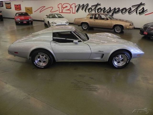 1975 Silver Chevrolet Corvette