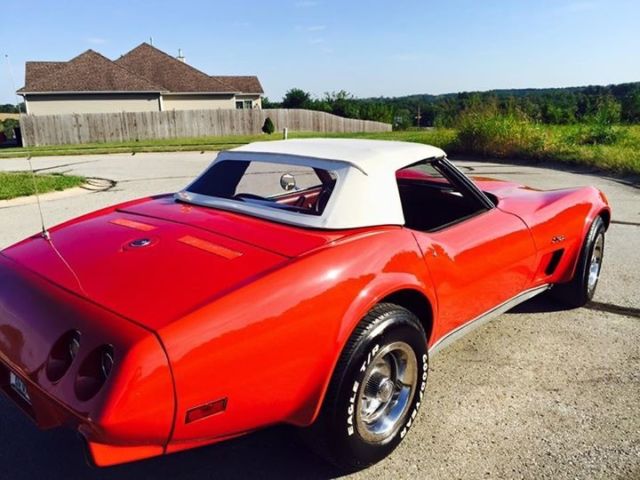 1975 Red Chevrolet Corvette Convertible