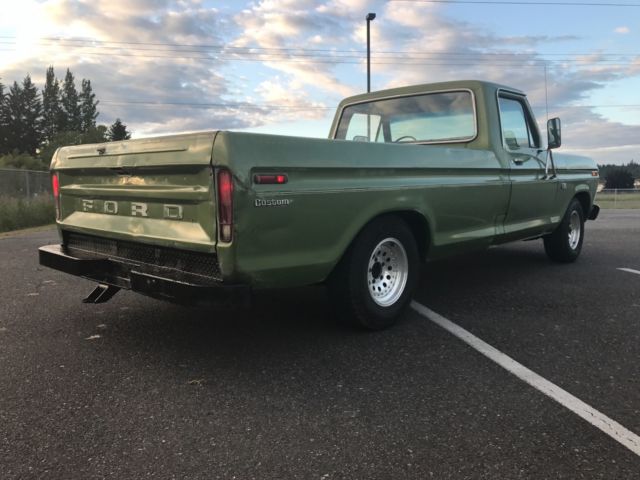 1975 Ford F-100
