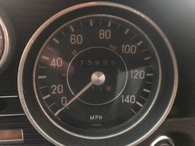 1975 Tan Mercedes-Benz C-Class Coupe