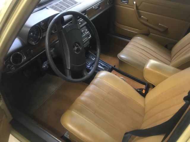1975 Yellow Mercedes-Benz 200-Series Sedan
