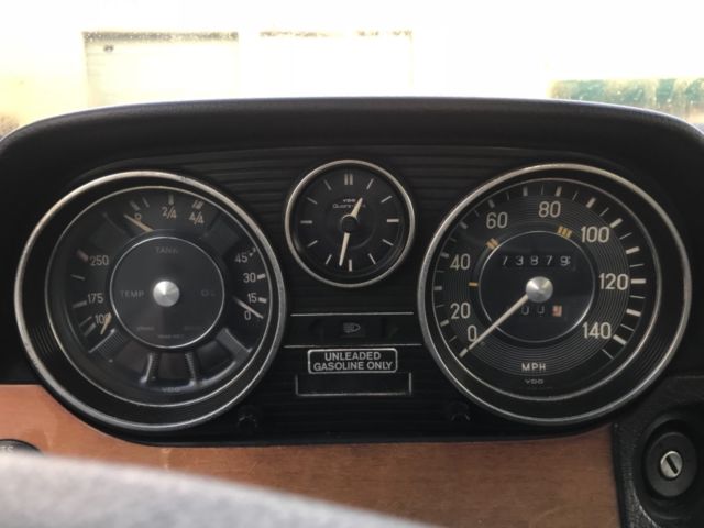 1975 Green Mercedes-Benz 200-Series Sedan