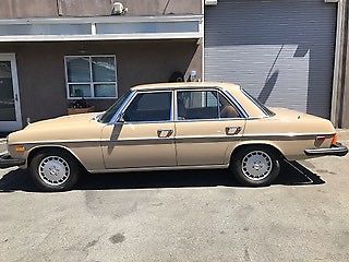 1975 Tan Mercedes-Benz 200-Series Sedan