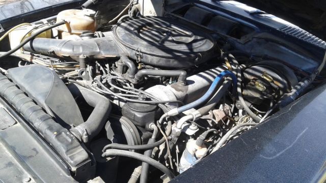 1975 Black Mercedes-Benz 400-Series Coupe