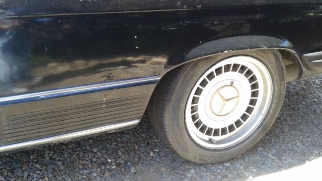 1975 Black Mercedes-Benz 400-Series Coupe