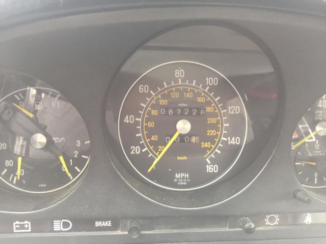 1975 Black Mercedes-Benz 400-Series Coupe