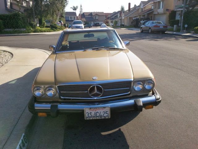 1975 Gold Mercedes-Benz SL-Class Convertible