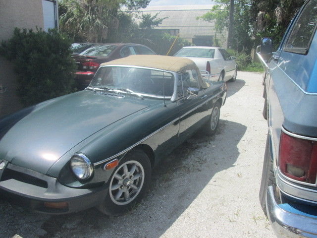1975 Green MG MGB Convertible