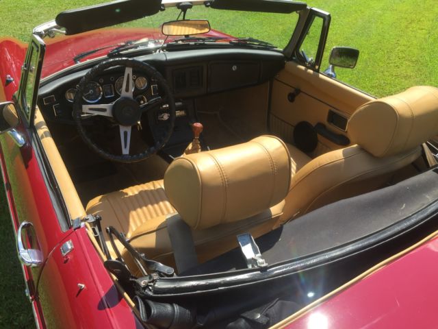 1975 Red MG MGB Convertible