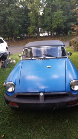 1975 Blue MG MGB Convertible