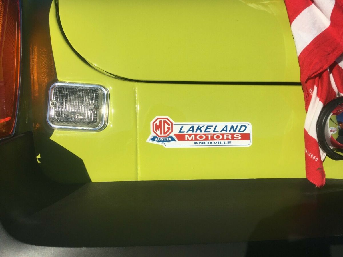 1975 Citron MG MGB Convertible