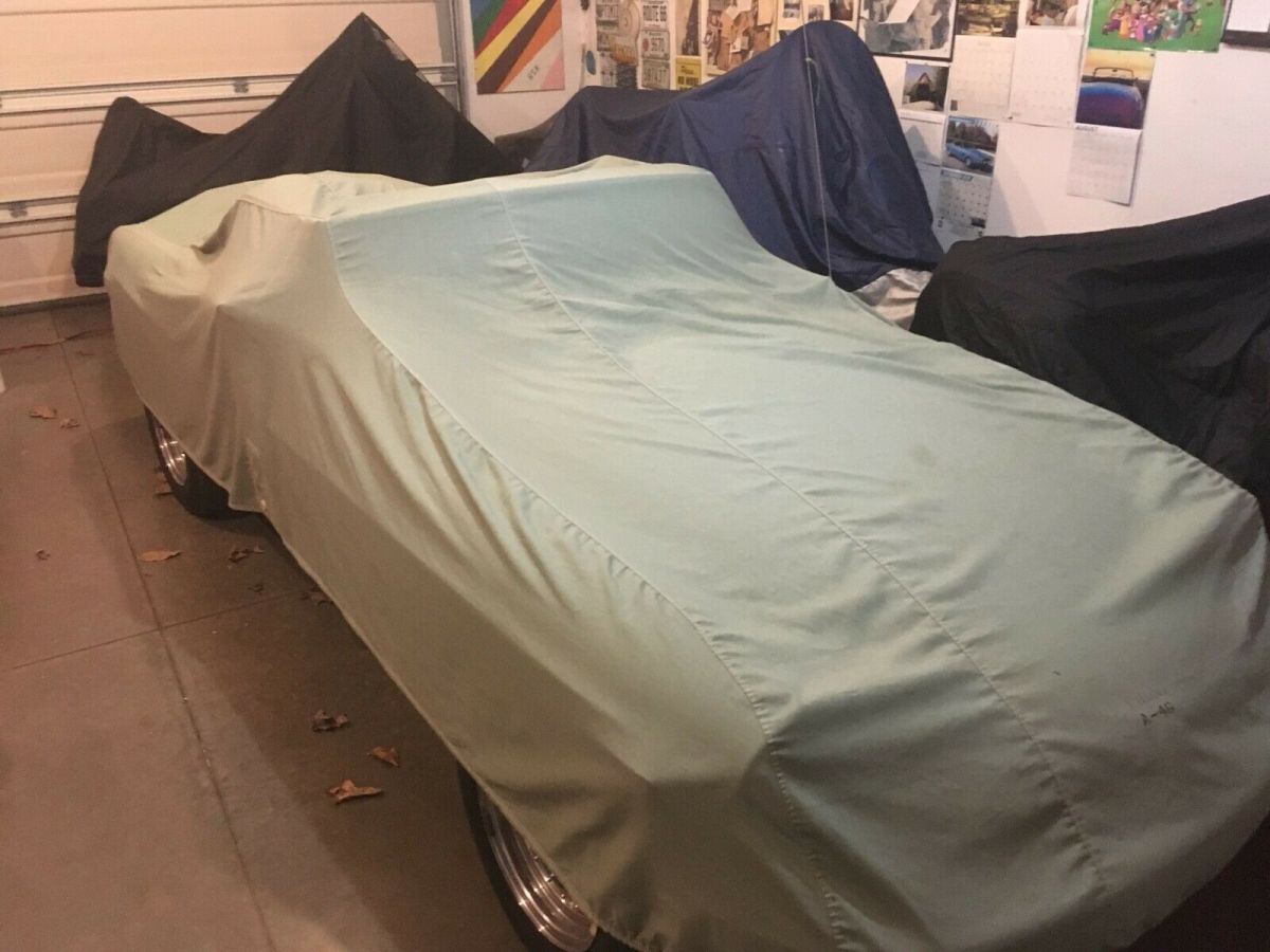 1975 Citron MG MGB Convertible