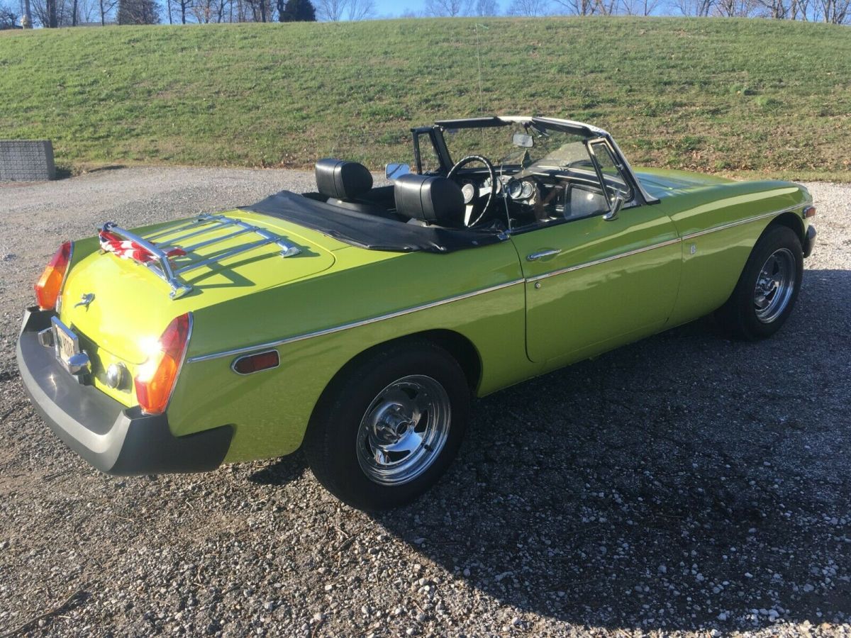 1975 Citron MG MGB Convertible
