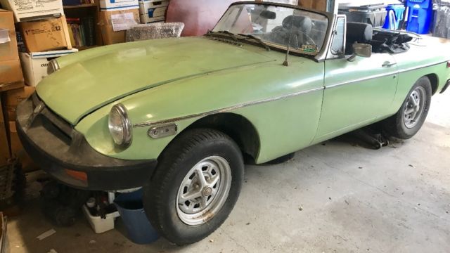 1975 Green MG MGB Convertible