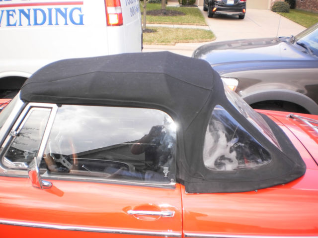 1975 Red MG MGB Convertible