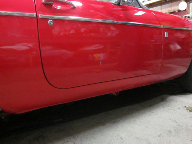 1975 Red MG MGB Convertible