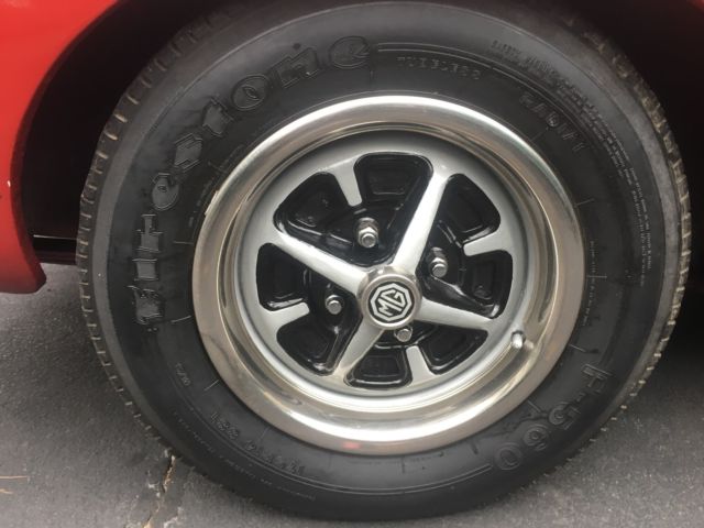 1975 Burgundy MG MGB Convertible