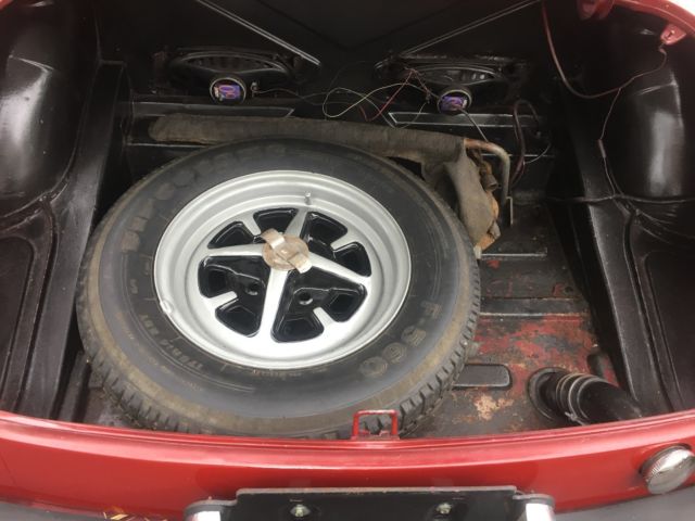 1975 Burgundy MG MGB Convertible