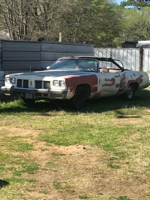 1975 Oldsmobile Eighty-Eight Convertible