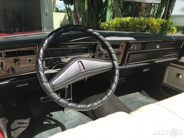 1975 Red Oldsmobile Eighty-Eight