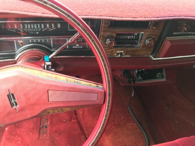 1975 Oldsmobile Ninety-Eight