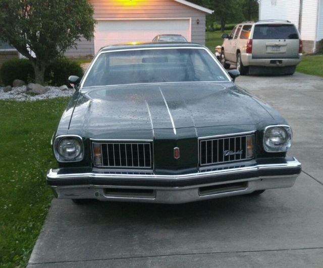 1975 Green Oldsmobile Cutlass Coupe