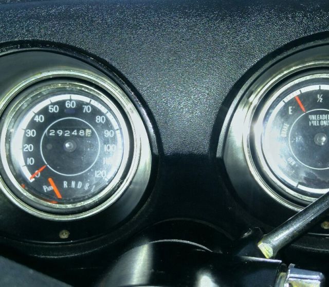 1975 Green Oldsmobile Cutlass Coupe