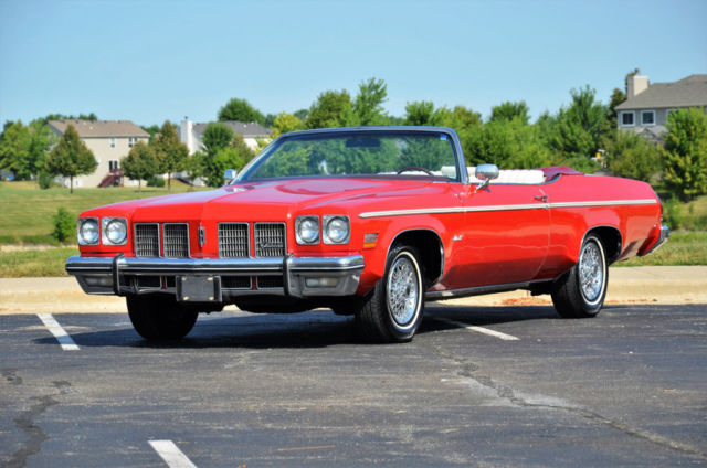 1975 Red Oldsmobile Eighty-Eight Convertible