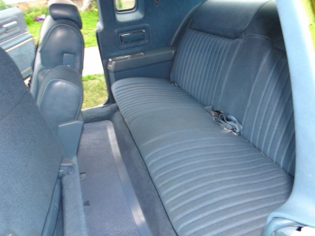 1975 Blue Oldsmobile Toronado Coupe