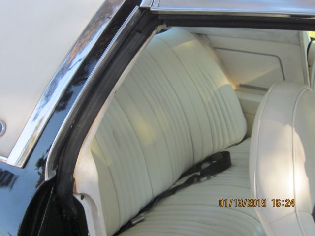 1975 Black Oldsmobile Cutlass