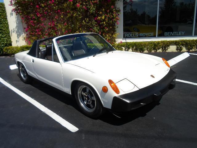 1975 White Porsche 914 Targa
