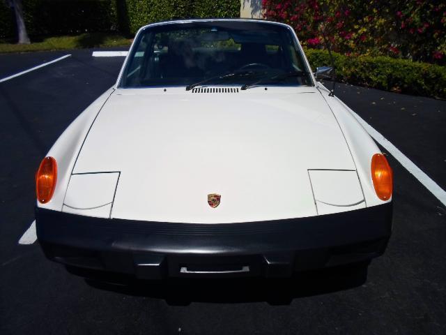 1975 White Porsche 914 Targa