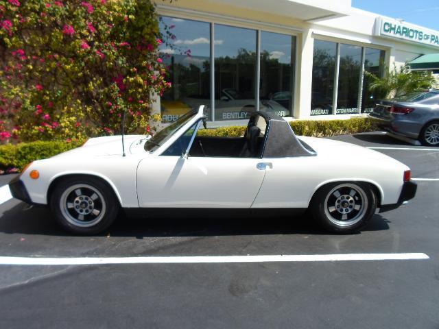 1975 White Porsche 914 Targa