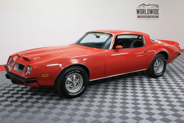 1975 Red Pontiac Firebird
