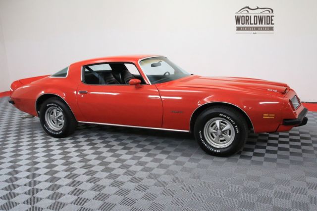1975 Red Pontiac Firebird