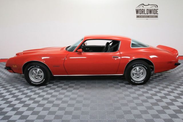 1975 Red Pontiac Firebird