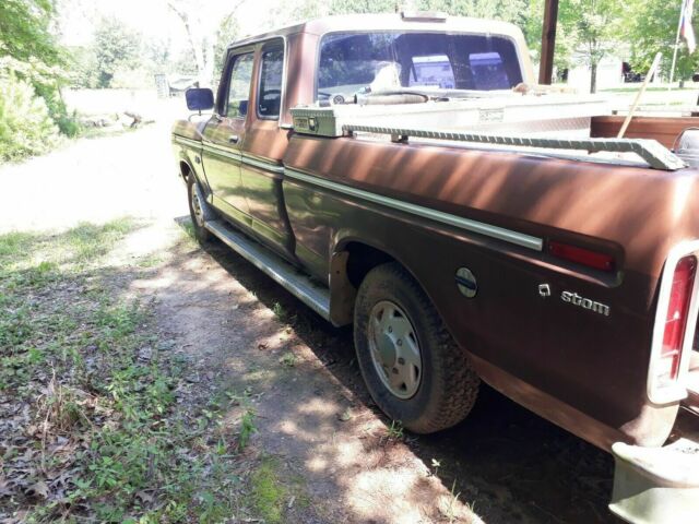 1975 Brown Ford F-100 Super Cab
