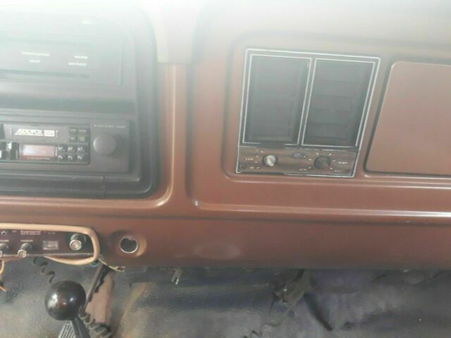 1975 Brown Ford F-100 Super Cab