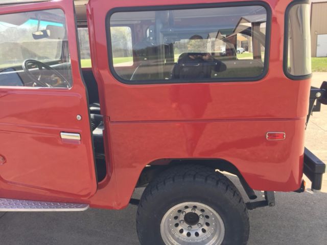 1976 FREEBORN RED Toyota Land Cruiser