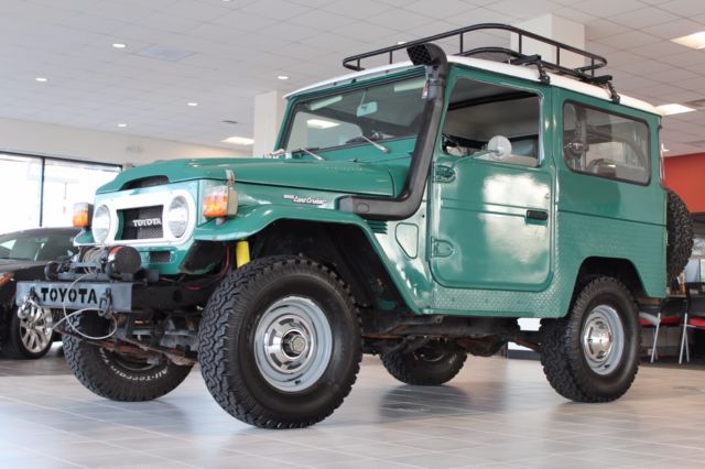 1975 Green Toyota FJ Cruiser