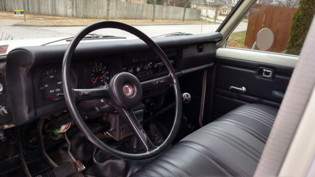 1975 Red Toyota Land Cruiser Wagon