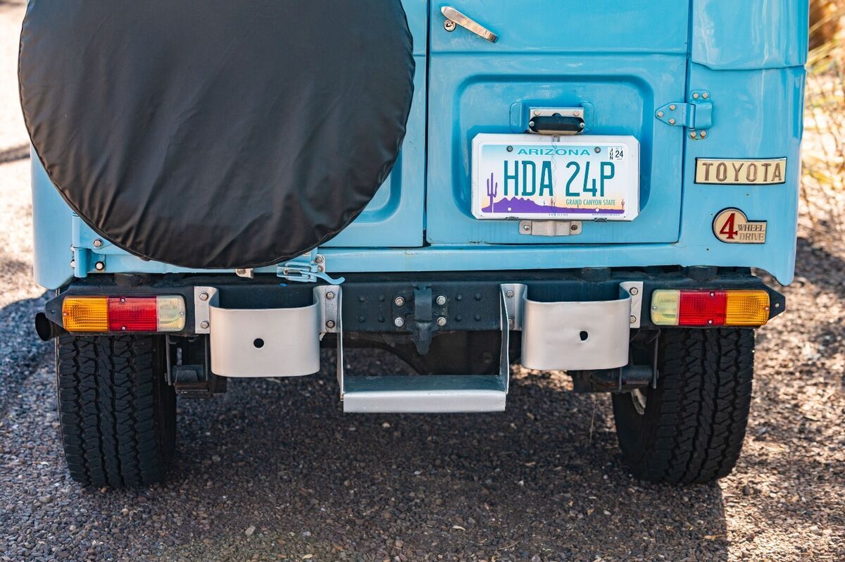 1975 Yellow Toyota Land Cruiser