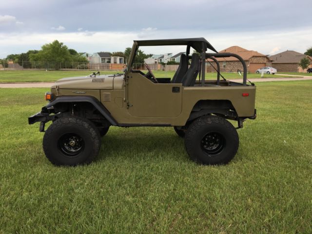 1975 Green/Black Toyota Land Cruiser FJ