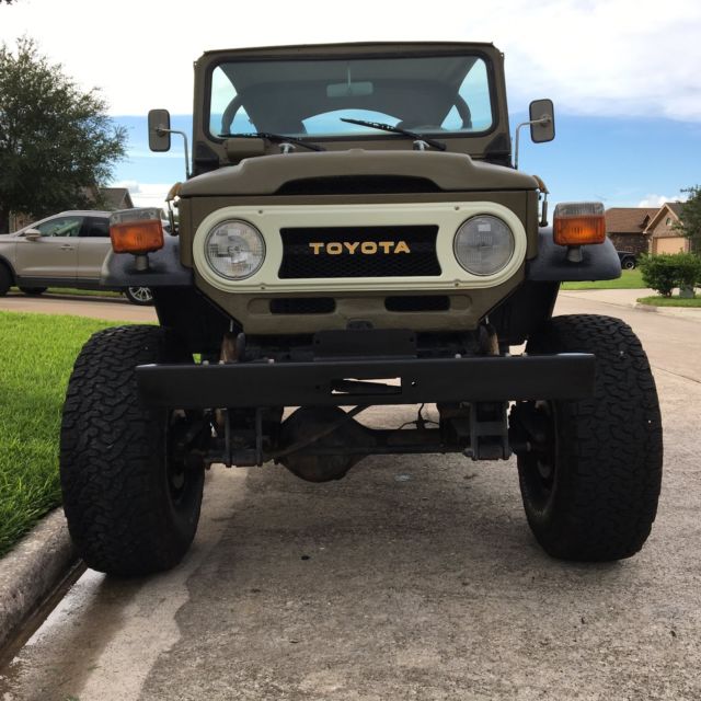 1975 Green/Black Toyota Land Cruiser FJ