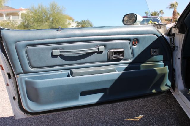 1975 White Pontiac Trans Am Coupe
