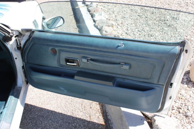 1975 White Pontiac Trans Am Coupe