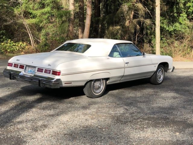 1975 White Chevrolet Capriceold Convertible