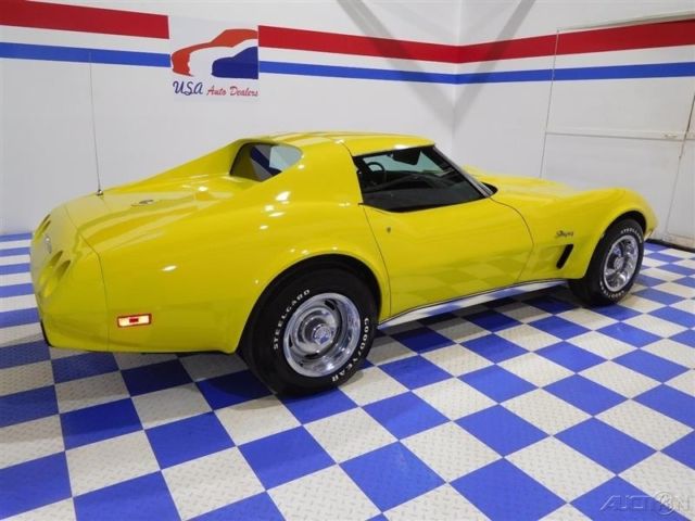 1975 Yellow Chevrolet Corvette